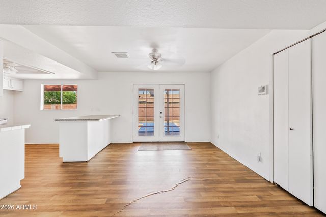 2403 E INVERNESS Avenue, Mesa, AZ 85204