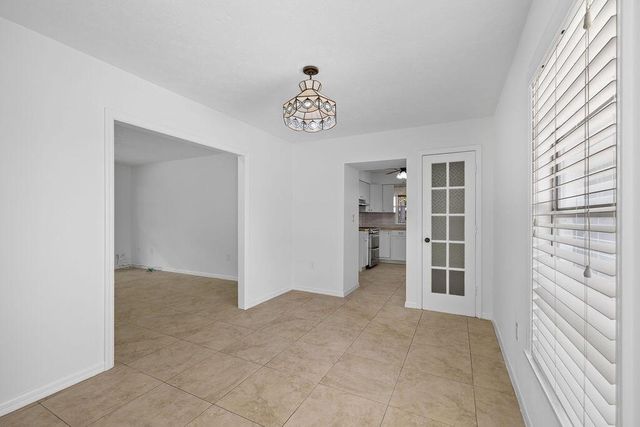 320 Chamberlain Boulevard, Fort Pierce, FL 34946