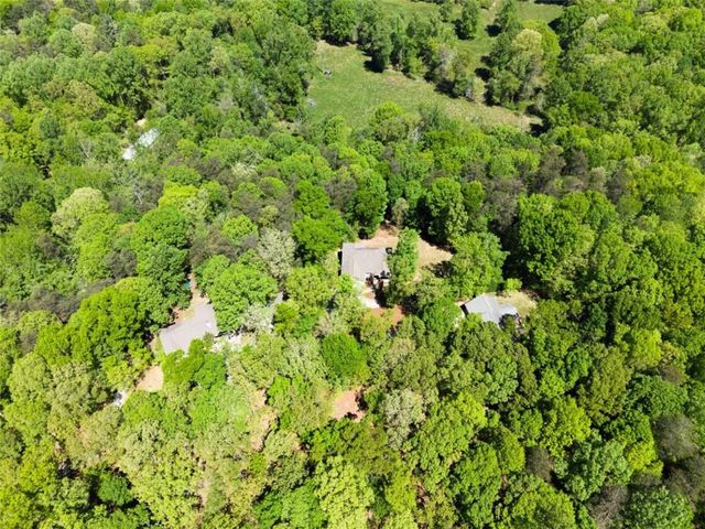 45 Holcomb Drive, Cleveland, GA 30528