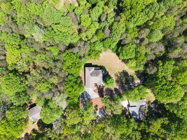 45 Holcomb Drive, Cleveland, GA 30528
