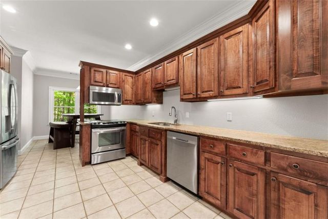 45 Holcomb Drive, Cleveland, GA 30528