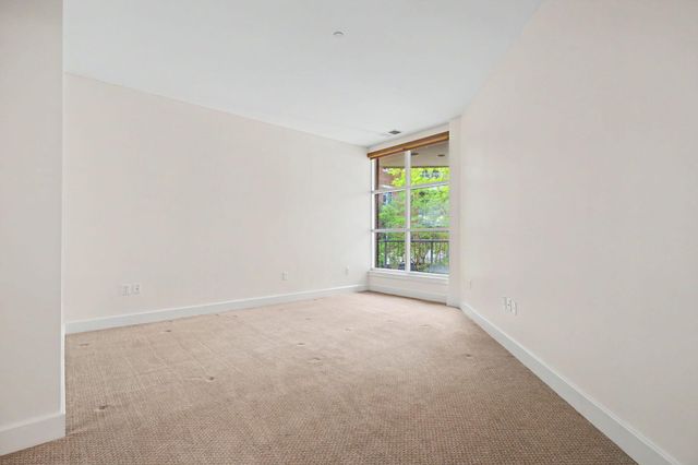 324 E Main Street, 225, Louisville, KY 40202
