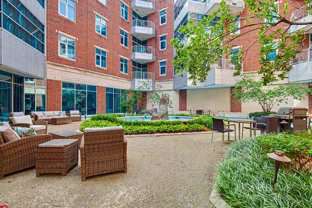 324 E Main Street, 225, Louisville, KY 40202
