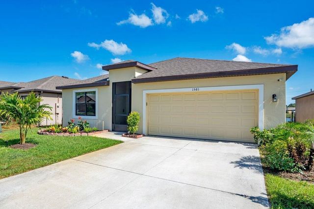 1581 Mineral Lp Drive NW, Palm Bay, FL 32907