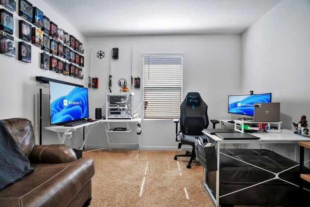 1581 Mineral Lp Drive NW, Palm Bay, FL 32907