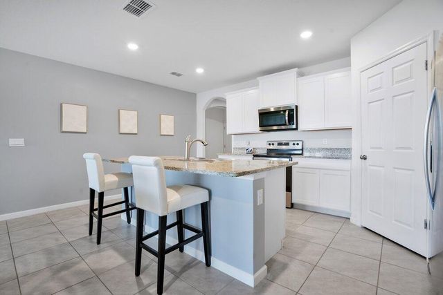 1581 Mineral Lp Drive NW, Palm Bay, FL 32907