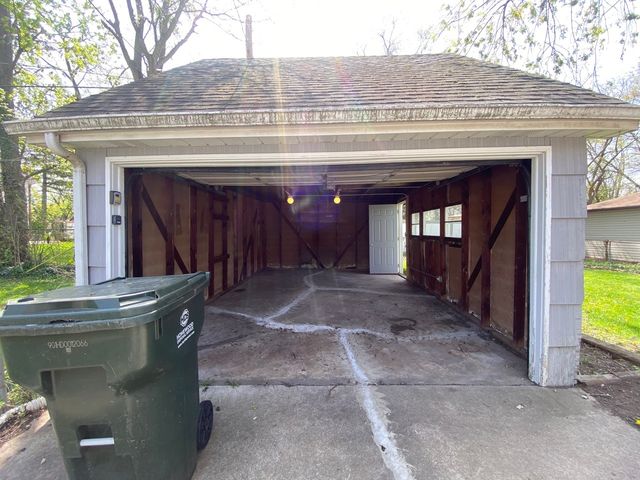 3003 Longfellow Avenue, Hazel Crest, IL 60429