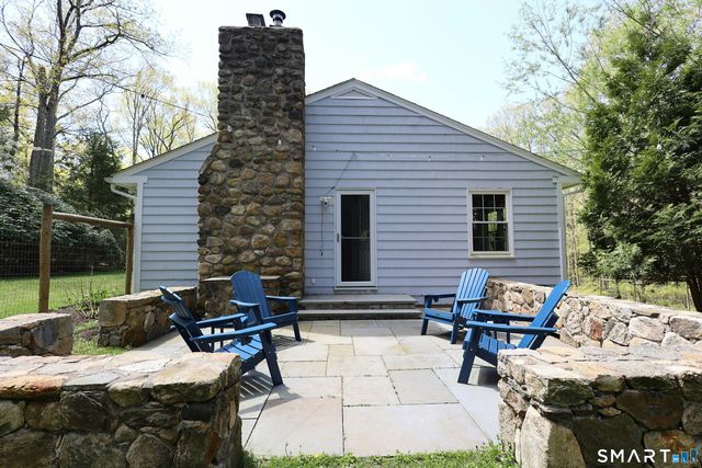 39 Seventy Acre Road, Redding, CT 06896