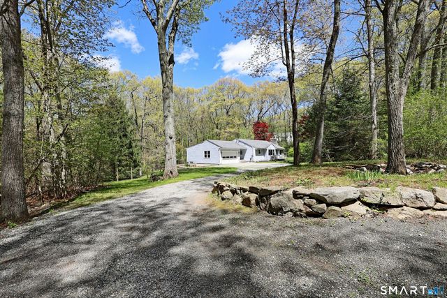 39 Seventy Acre Road, Redding, CT 06896
