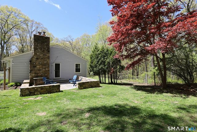 39 Seventy Acre Road, Redding, CT 06896
