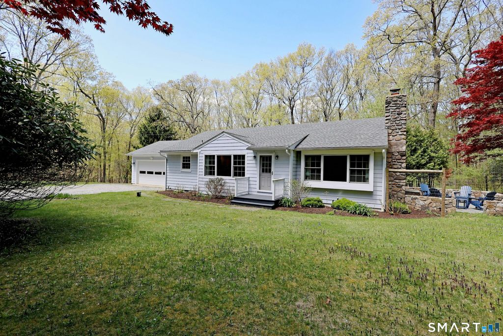 39 Seventy Acre Road, Redding, CT 06896