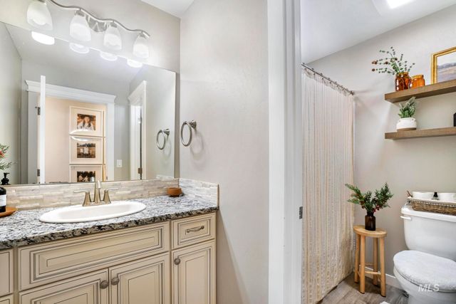 4060 Mountain Vista Ln, Filer, ID 83328