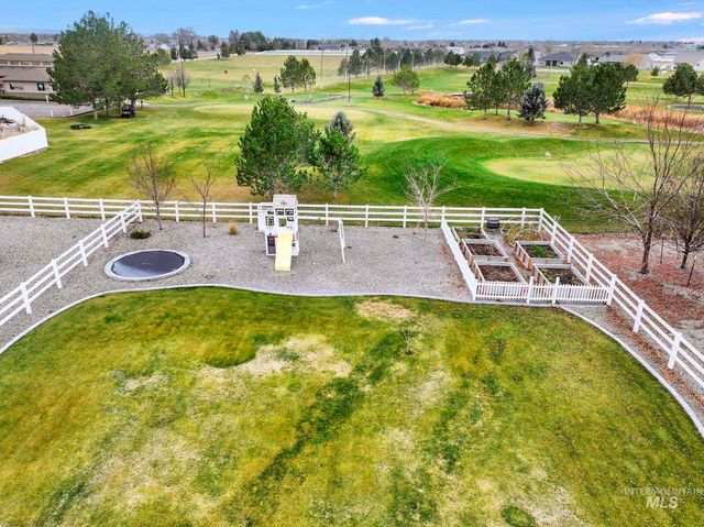 4060 Mountain Vista Ln, Filer, ID 83328