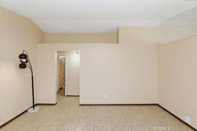 1907 Overland, Colton, CA 92324