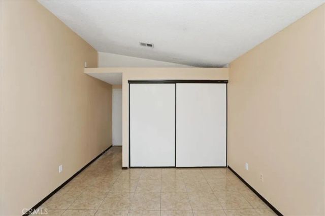 1907 Overland, Colton, CA 92324