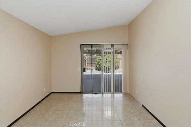 1907 Overland, Colton, CA 92324