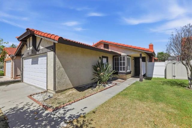 1907 Overland, Colton, CA 92324