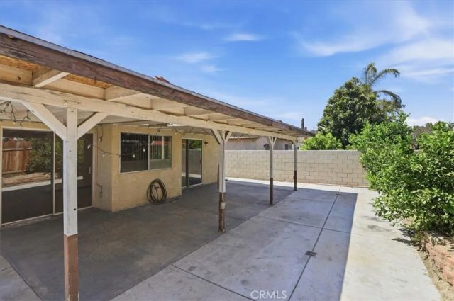 1907 Overland, Colton, CA 92324