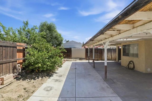 1907 Overland, Colton, CA 92324