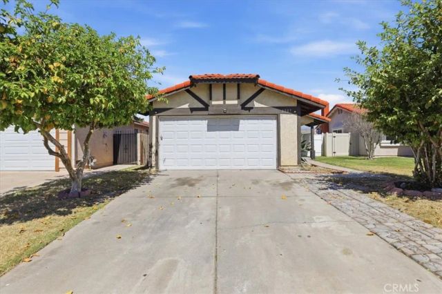 1907 Overland, Colton, CA 92324