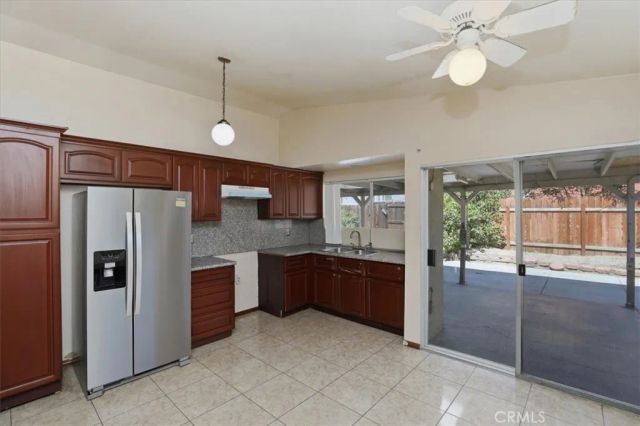 1907 Overland, Colton, CA 92324