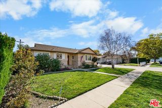 23032 Mobile Street, West Hills, CA 91307