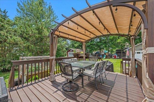 57 Cornell Blvd, Bridgewater Twp., NJ 08807
