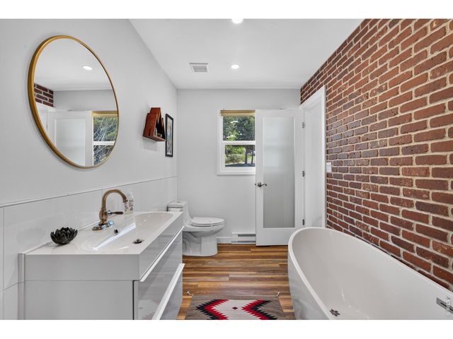 109 Button Rock Rd, Lyons, CO 80540