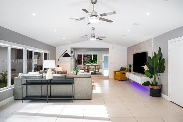 1019 NE 115th St 1019, Biscayne Park, FL 33161