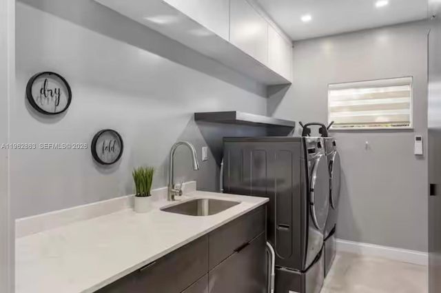 1019 NE 115th St 1019, Biscayne Park, FL 33161