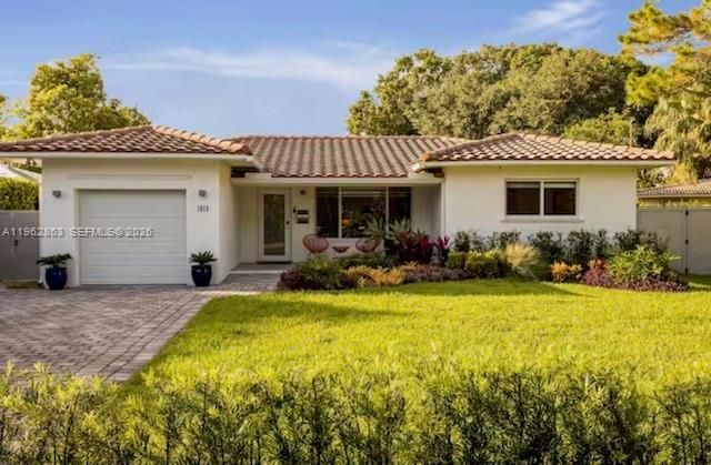 1019 NE 115th St 1019, Biscayne Park, FL 33161