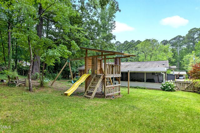 915 Pamlico Drive, Cary, NC 27511