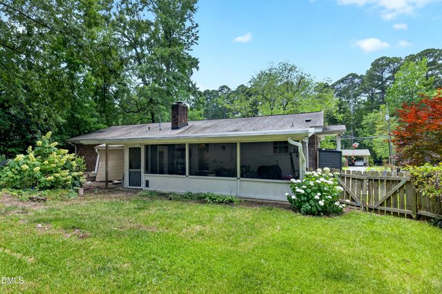 915 Pamlico Drive, Cary, NC 27511