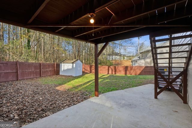 7385 Hunters Ridge Drive, Douglasville, GA 30134