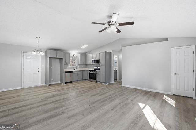 7385 Hunters Ridge Drive, Douglasville, GA 30134