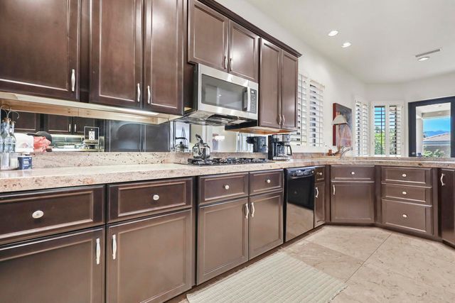 41745 Harrison Drive, Palm Desert, CA 92211