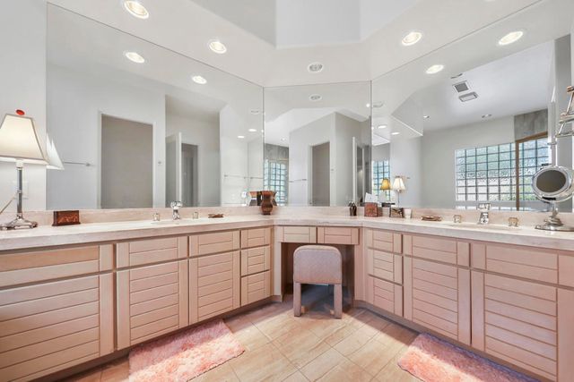 41745 Harrison Drive, Palm Desert, CA 92211