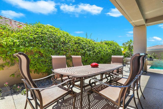 41745 Harrison Drive, Palm Desert, CA 92211