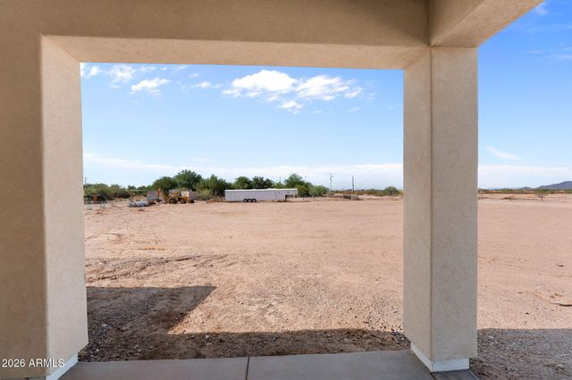 36269 W HIGHLAND Avenue, Tonopah, AZ 85354