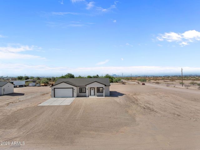 36269 W HIGHLAND Avenue, Tonopah, AZ 85354
