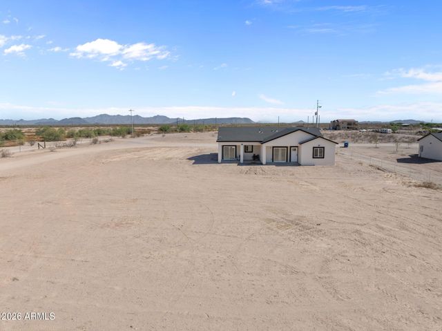 36269 W HIGHLAND Avenue, Tonopah, AZ 85354