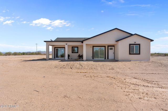 36269 W HIGHLAND Avenue, Tonopah, AZ 85354