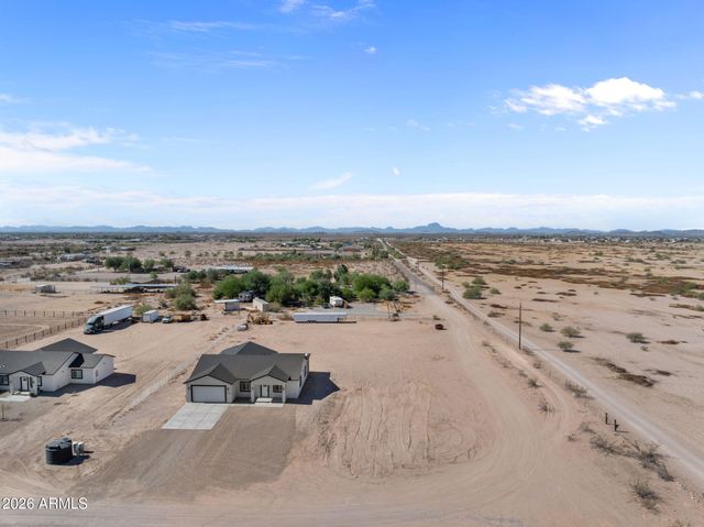 36269 W HIGHLAND Avenue, Tonopah, AZ 85354