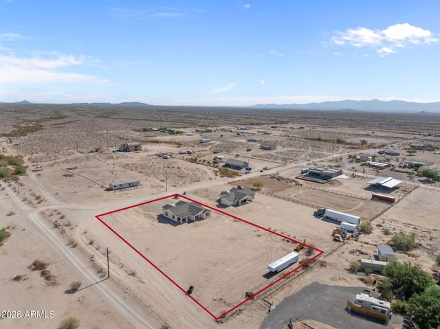 36269 W HIGHLAND Avenue, Tonopah, AZ 85354