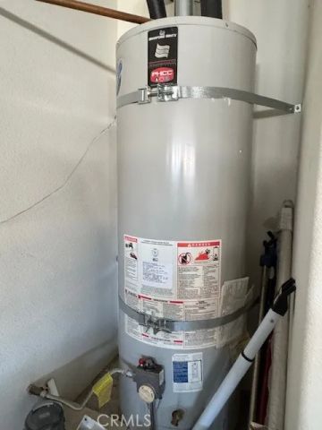 11220 Country Club Drive, Apple Valley, CA 92308