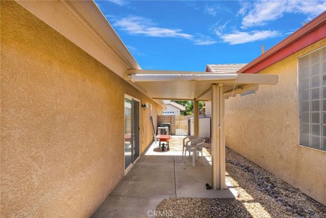 11220 Country Club Drive, Apple Valley, CA 92308