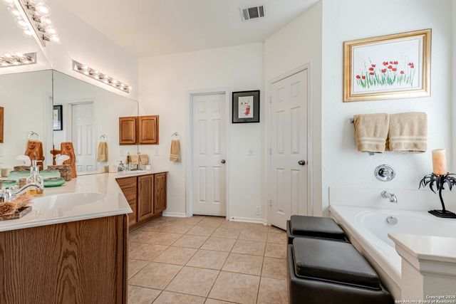 21935 Ruby Run, San Antonio, TX 78259