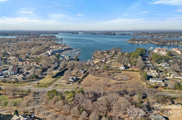 8618 Preserve Pond Road, Cornelius, NC 28031