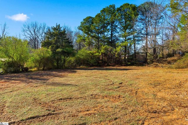 250 Pine Drive, Piedmont, SC 29673