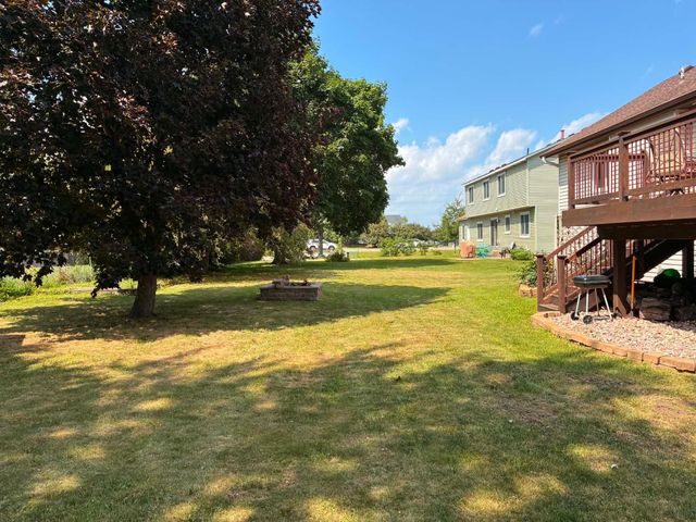 7040 Jensen Avenue S, Cottage Grove, MN 55016
